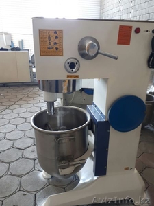 Миксер на 60л в Карагандне